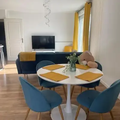 Appartement 3P Gare Terrasse et Parking privé