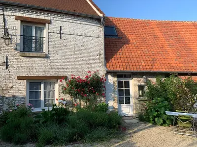 Jardin de l'établissement Petite maison à la campagne