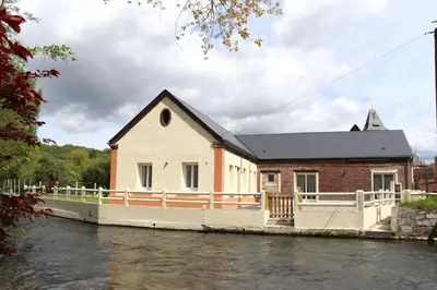 Vue sur la rivière ou le fleuve situé(e) à proximité de la maison de vacances