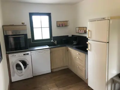 Cuisine ou kitchenette dans l'établissement Gîte de la vallée
