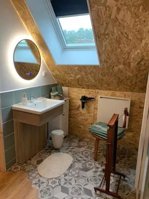 Salle de bains dans l'établissement Le Duo Porte-Joyeux