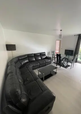 Coin salon dans l'établissement Appartement 3 pièces à 5 minutes de la gare de Creil