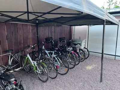 Vélo sur le terrain de l'établissement Gîte des 3 vallées ou dans les environs