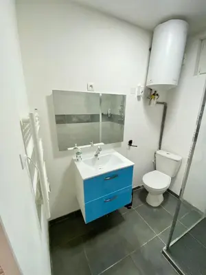 Salle de bains dans l'établissement Danielle et octave