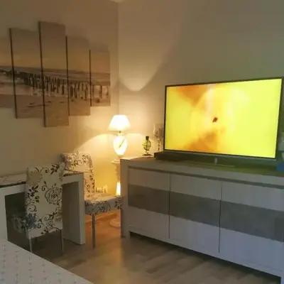 Appart 42 m2 à 1 min de l'A13 conforme photos