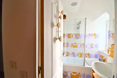 Salle de bains dans l'établissement Évasion au Château Ravenel