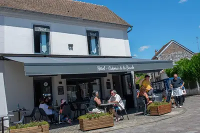 Clients de l'établissement Auberge de la boucle