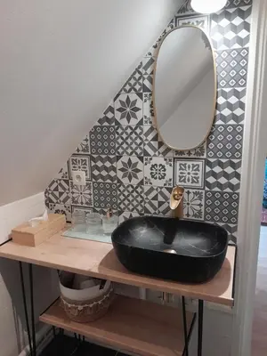 Salle de bains dans l'établissement Gite La folie de Séraphine