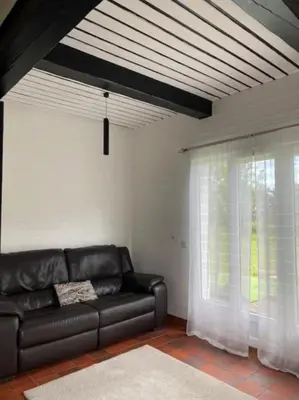 Coin salon dans l'établissement Calme Normand