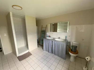Salle de bains dans l'établissement Chez Marguerite