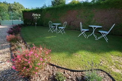 Jardin de l'établissement L'Echo des Bois