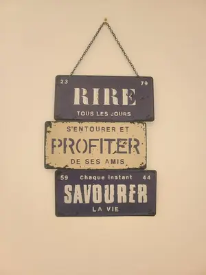 Certificat, récompense, panneau ou autre document affiché dans l'établissement Le Rivage Ébène & Distinction