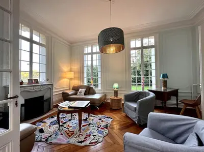 Coin salon dans l'établissement Rouen Paris - Domaine de l'Oison