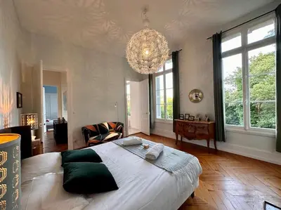 Un ou plusieurs lits dans un hébergement de l'établissement Rouen Paris - Domaine de l'Oison
