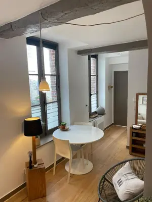 Coin salon dans l'établissement Hyper Centre, Perle Rare et Chic Urbain