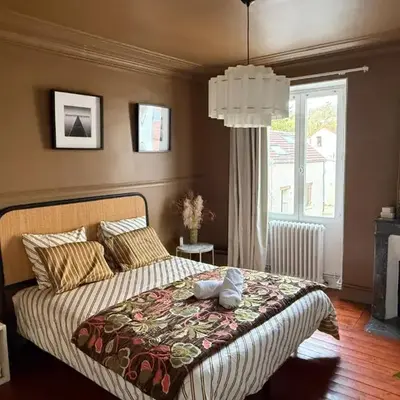 Maison de ville-idéale pour les déplacements pros-35min Paris-versailles-Giverny-