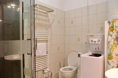 Salle de bains dans l'établissement Rouen Saint Romain - Chez Solange