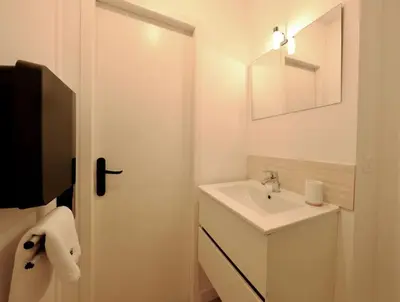 Salle de bains dans l'établissement Rouen centre - Les Capucins