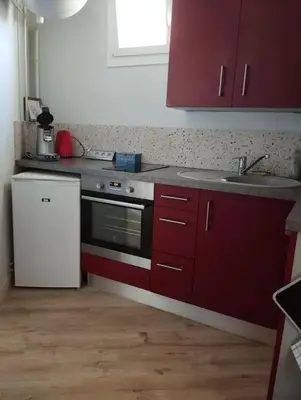 Cuisine ou kitchenette dans l'établissement Appartement avec Vue sur Mer