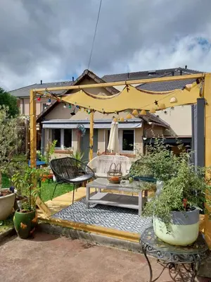 Jardin de l'établissement Maison champêtre