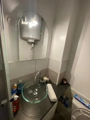 Salle de bains dans l'établissement Charmant appartement centre ville