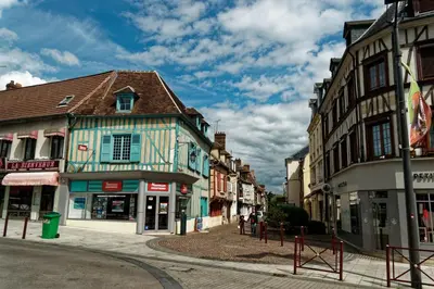 Quartier de l'appartement ou autre quartier proche