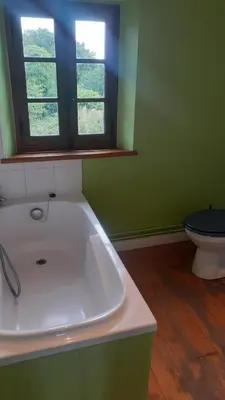 Salle de bains dans l'établissement Petit AmienSud idéal pour 2