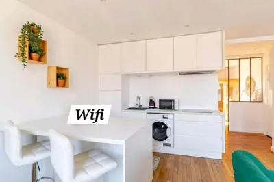 Cuisine ou kitchenette dans l'établissement Chantilly sauna relaxation