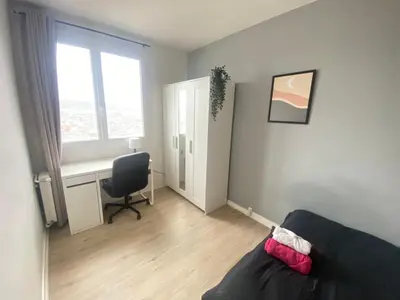 Un ou plusieurs lits dans un hébergement de l'établissement Au dessus du jardin - 185