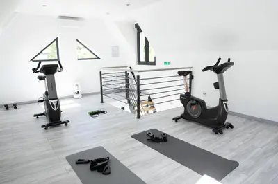 Salle ou équipements de sports de l'établissement Domaine de Bracheux Chambres & Spa près de Beauvais