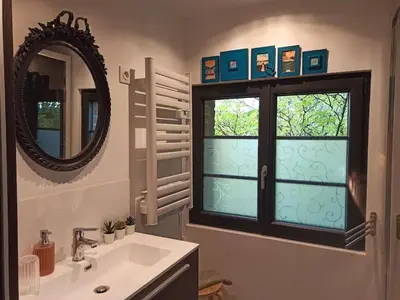 Salle de bains dans l'établissement Côté Marais Amiens