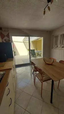 Cuisine ou kitchenette dans l'établissement Terracotta