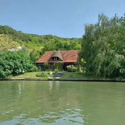 Maison au bord de la Seine