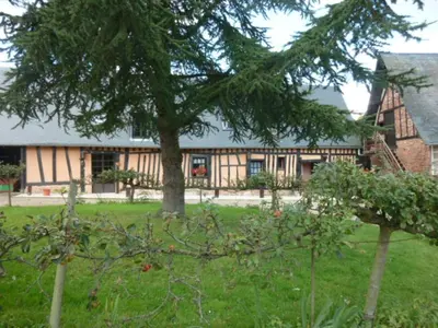 Jardin de l'établissement Les Granges Du Bout De La Ville