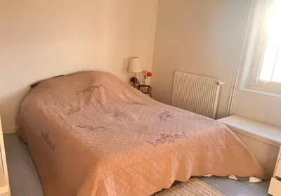 Un ou plusieurs lits dans un hébergement de l'établissement Grande maison à 1H de la mer et 1H de Paris