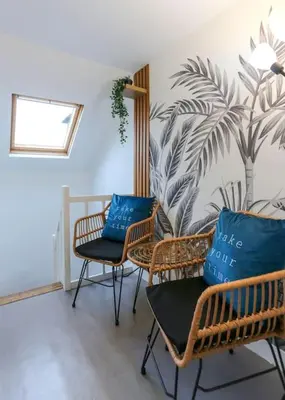 Coin salon dans l'établissement Le Nid d Amiens 2 pers 8 min Centre ville & gare