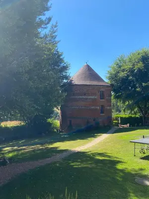 Jardin de l'établissement Le Colombier d Yville