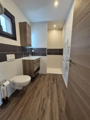 Salle de bains dans l'établissement Appartement centre-ville 1