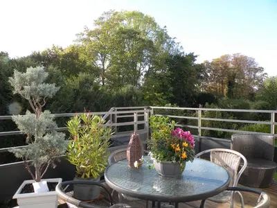 Balcon ou terrasse dans l'établissement Chambre cooconing salon avec canape convertible
