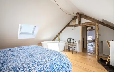 Un ou plusieurs lits dans un hébergement de l'établissement Beautiful Home In Gommecourt