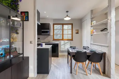 Cuisine ou kitchenette dans l'établissement Bezuel votre F3 avec parking en centre ville