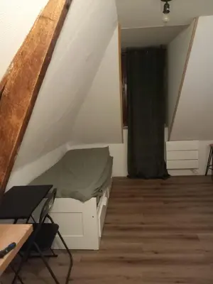 Plan de l'établissement Hébergement Cozy à Deville-lès-Rouen - 13 min Rouen