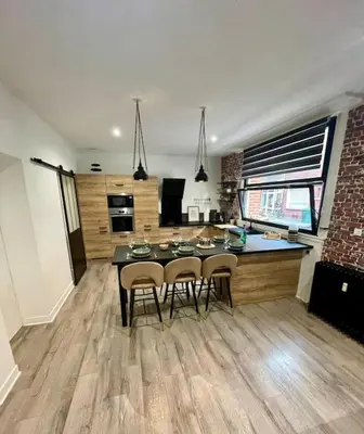 Cuisine ou kitchenette dans l'établissement Appartement proche cathédrale