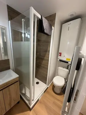 Salle de bains dans l'établissement La Baie de Somme RDC