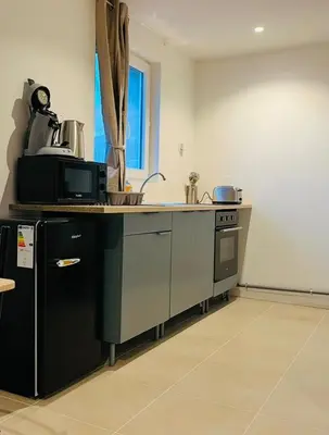 Cuisine ou kitchenette dans l'établissement Le milazo au cœur de la campagne