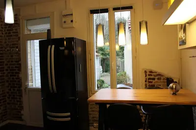 Cuisine ou kitchenette dans l'établissement Les Embruns