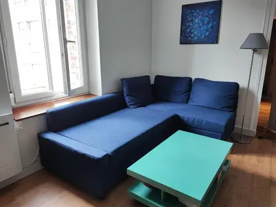 Coin salon dans l'établissement Appartement Cosy entre port et plage