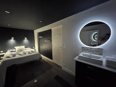 Cuisine ou kitchenette dans l'établissement Le Cocon de Marine