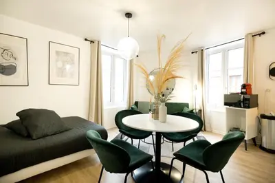 Cuisine ou kitchenette dans l'établissement Le Lounge - studio en Hypercentre