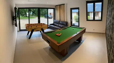 Billard dans l'établissement Gîte de l'Epinay Cerise